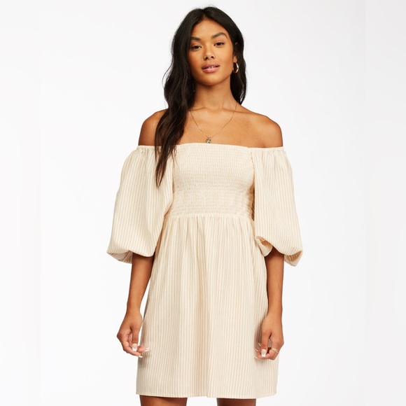 Billabong Smocked Mini Dress - Picture 1 of 4